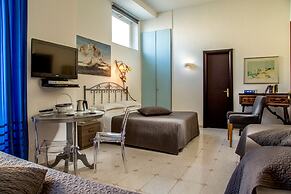 Roma Central Guest House