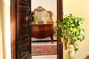 Roma Central Guest House