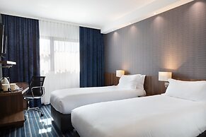 Holiday Inn Express Marseille Airport by IHG
