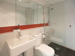 Oaks Melbourne South Yarra Suites