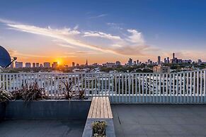 Oaks Melbourne South Yarra Suites