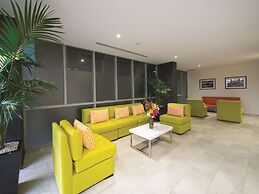 Oaks Melbourne South Yarra Suites