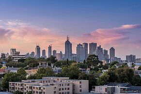 Oaks Melbourne South Yarra Suites