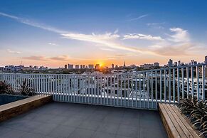 Oaks Melbourne South Yarra Suites