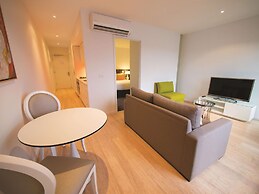 Oaks Melbourne South Yarra Suites