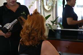 Aquarius Beach Hotel