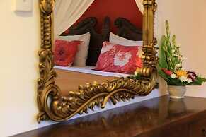 Aquarius Beach Hotel