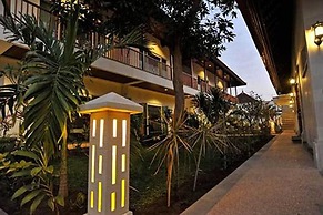 Aquarius Beach Hotel