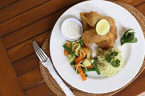 Aquarius Beach Hotel