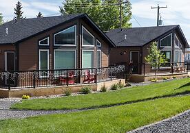 Stardust Inn and Chalets