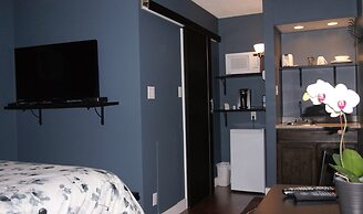 Stardust Inn and Chalets