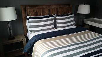 Stardust Inn and Chalets