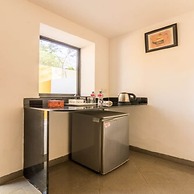 Granpa's Inn Hotel Bougainvillea