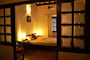 Granpa's Inn Hotel Bougainvillea