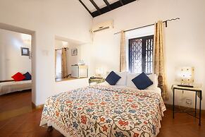 Granpa's Inn Hotel Bougainvillea