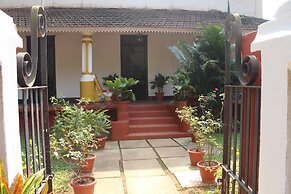 Granpa's Inn Hotel Bougainvillea