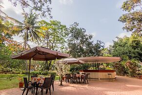 Granpa's Inn Hotel Bougainvillea