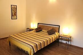 Granpa's Inn Hotel Bougainvillea