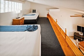 Club el Moro Hotel Suites