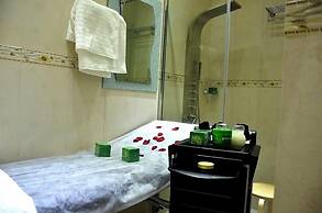 Oman Palm Hotel Suites