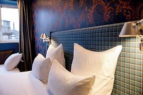 Motel One Edinburgh-Princes
