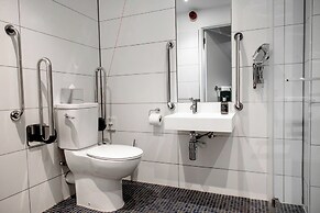 Motel One Edinburgh-Princes