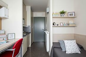 Albergue Residencia Universitaria Resa Los Abedules - Campus Accomodat