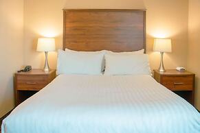 Grand Forks Lodge and Suites
