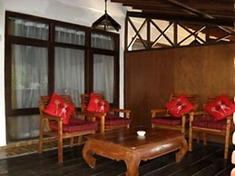 Gazebo Beach Hotel