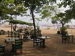 Gazebo Beach Hotel