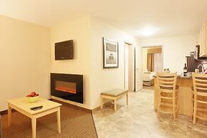 Vegreville Suites