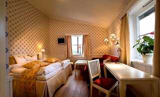Gammelgården Hotell