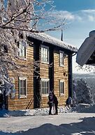 Gammelgården Hotell