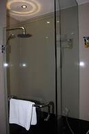 Best Western Plus Makassar Beach