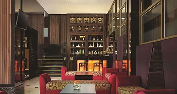 Best Western Plus Makassar Beach