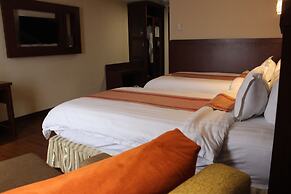 Best Western Plus Makassar Beach