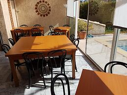 Adonis Arc Hôtel Aix