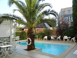 Adonis Arc Hôtel Aix