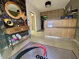 The Originals City, Hotel Azur, Fos sur Mer