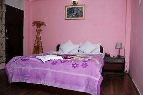 Hotel Travelers Home