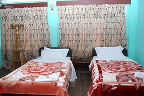 Hotel Travelers Home