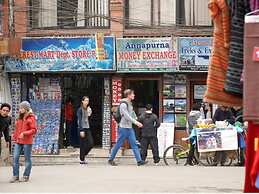 Hotel Travelers Home