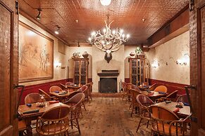 Stockyards Hotel