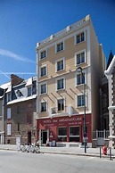 Hôtel les Ambassadeurs