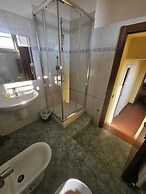 B&B Window To The Tower