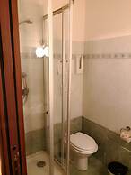 B&B Window To The Tower