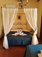 B&B Window To The Tower