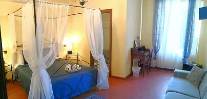 B&B Window To The Tower