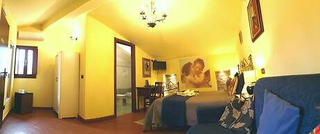 B&B Window To The Tower