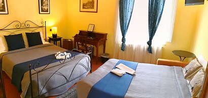 B&B Window To The Tower